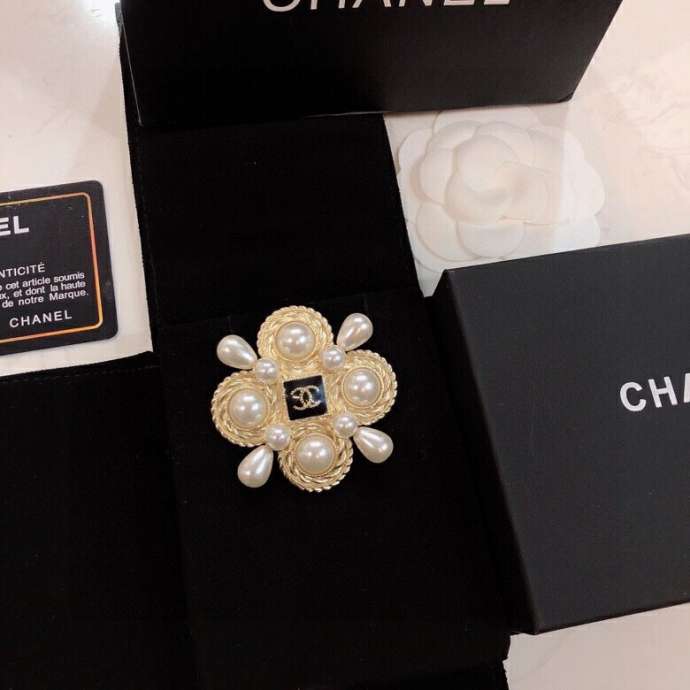 Picture of Chanel Brooch _SKUChanelbrooch0811242987